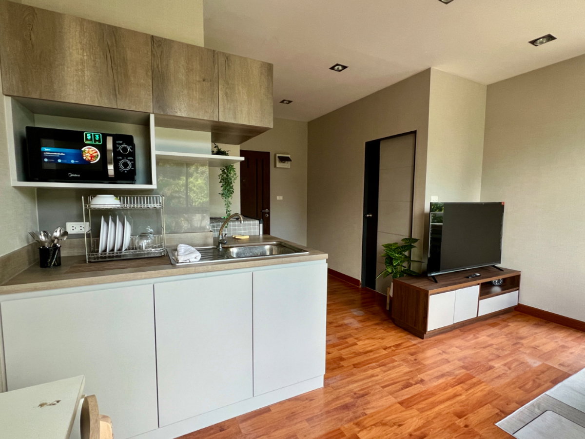 picture One Plus Jed Yod 1 Corner unit with pool view — Rent: THB 10,000/month - 5/9