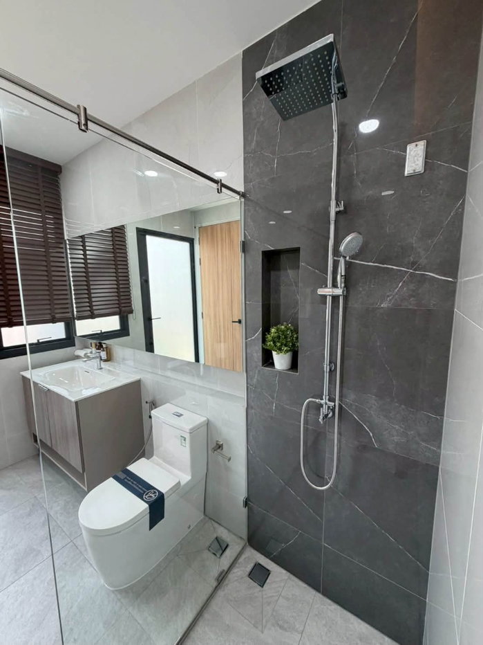 picture Juriyy010726 For sale : 𝐏𝐑𝐄𝐄𝐂𝐇𝐀 RAM3 Home Office - 36/53