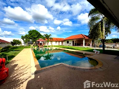 Houses for sale Chonburi : 4 Bedroom House for sale in Huai Yai, Chon Buri  6536778