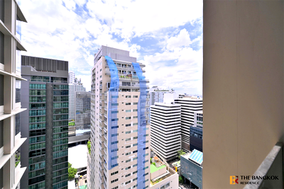 Condos for rent : The Esse Asoke Condo Near MRT to Save More Time
