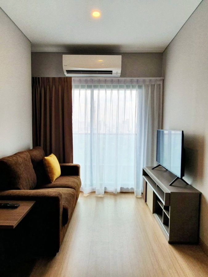 รูป คอนโดให้เช่า ลุมพินี สวีท เพชรบุรี-มักกะสัน (2 ห้องนอน 40 ตรม) ใกล้ Airport Link - รูปที่ 2/13
