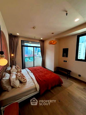 Condos for sale : 2-BR Condo For Sale At Sukhumvit City Resort, BTS Nana (ID 3049456)