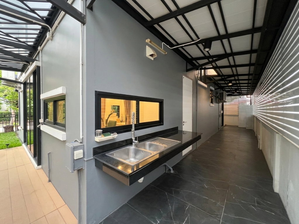 รูป 🏡 บ้านเดี่ยวคุณภาพในสังคมพรีเมียม "สัมมากร ชัยพฤกษ์–แจ้งวัฒนะ" จากราคา 7.49 ล้าน เหลือเพียง 7.09 ล้าน - รูปที่ 11/42
