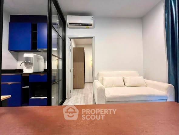picture 1-BR Condo In XT Ekkamai, Near BTS Thong Lor (30 Sqm) (ID 3049194) - 4/10
