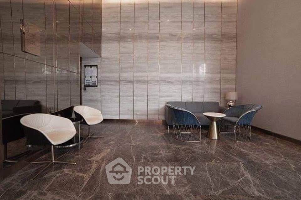 picture Well-Priced 2-BR Condo At Vtara 36, 60 Sqm Near BTS Thong Lor (ID 2322304) - 12/12