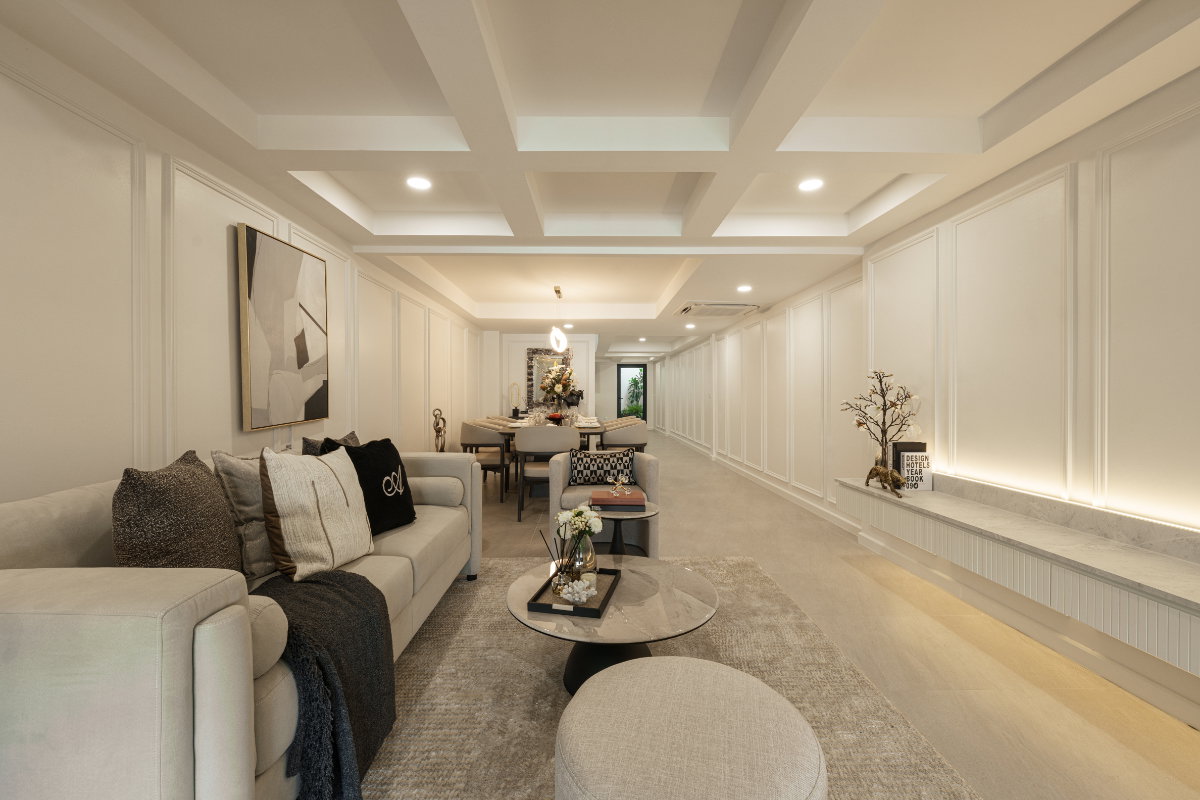 รูป ให้เช่าทาวน์เฮ้าส์ 2 ชั้น รีโนเวทใหม่ Modern French Classic | ปรีดีพนมยงค์ 42 | ใกล้ BTS เอกมัย–พระโขนง - รูปที่ 2/23