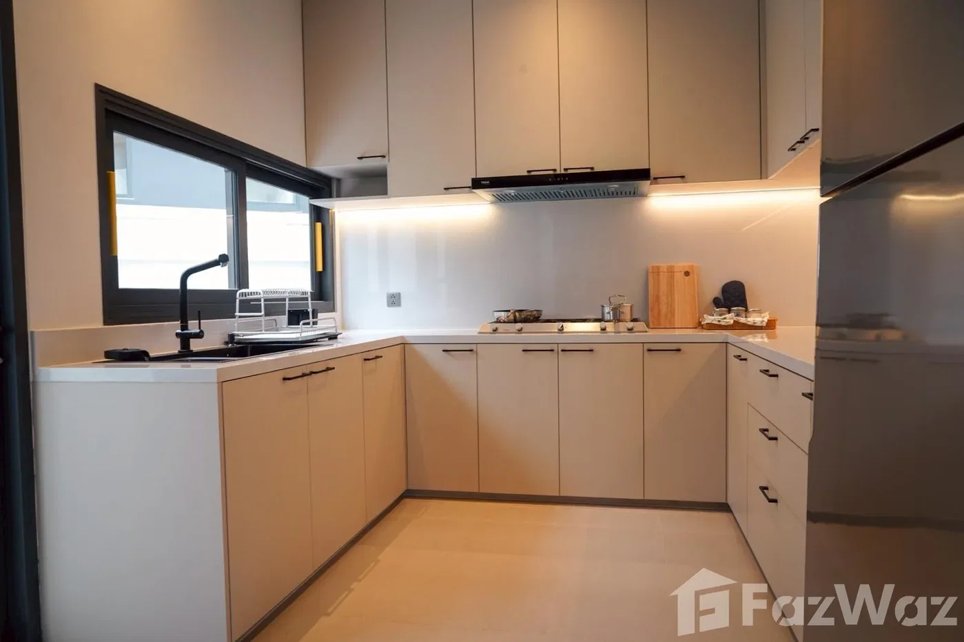 รูป วิลล่าให้เช่า 4 ห้องนอน ในโครงการ Boat Avenue Residence 5876307 - รูปที่ 33/40