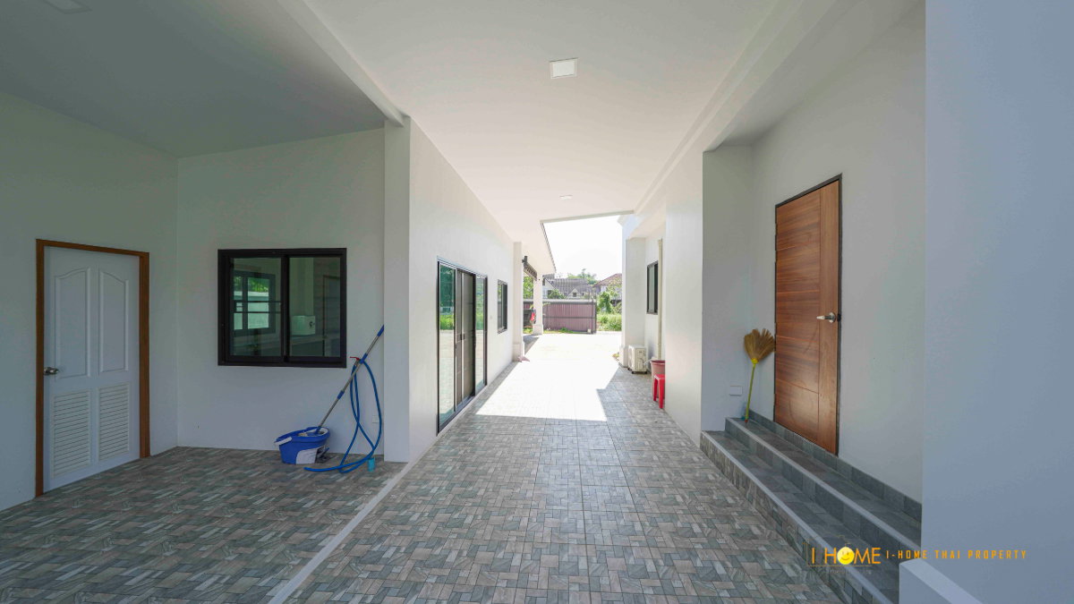 picture  Spacious 2-Storey Detached House for Rent - 9/43