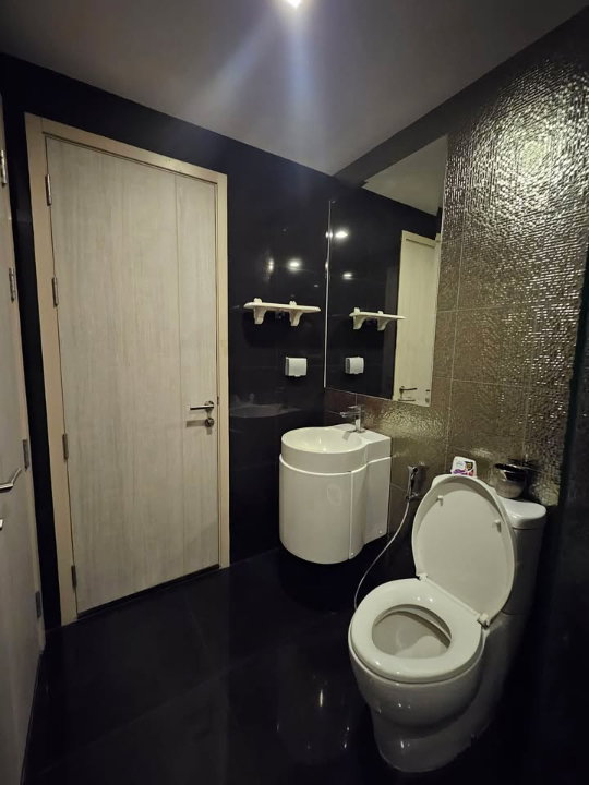 รูป ให้เช่า คอนโด✨  Rhythm Sukhumvit 36 - 38 ✨ใจกลางสุขุมวิท ใกล้ BTS ทองหล่อ ทัก @sariproperty 082-558-9459 - รูปที่ 11/11