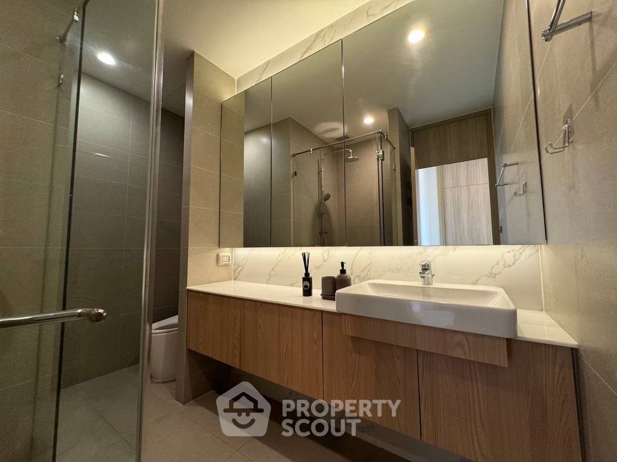 picture 2-BR 132 Sqm Condo At Noble Ploenchit, 100m to BTS Phloen Chit (ID 3049635) - 13/14