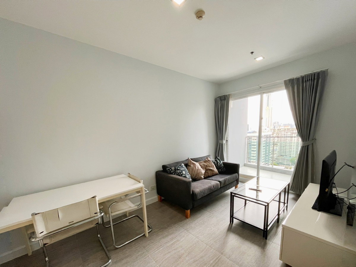 รูป Hot Price for rent Condolette Ize Ratchathewi ห้องสวย รีโนเวทใหม่🔥 - รูปที่ 2/10