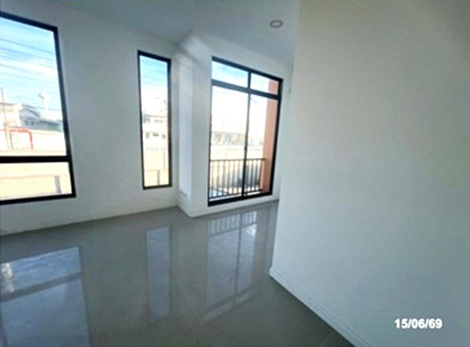 picture TOWN HOUSE 21.4 Sq.w. Khlong Luang Pathumthani for 1.9M - 11/34