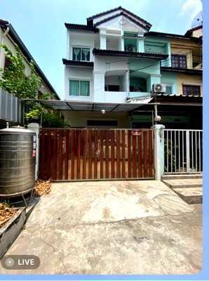 ทาวน์โฮม นวมินทร์ 57 : ทาวเฮ้าส์ 3 ชั้น 4 ห้องนอน 4 ห้องน้ำ 2 ที่จอดรถ ราคา 2.99 ล้าน (ราคาประเมิน 3.55ล้าน) 