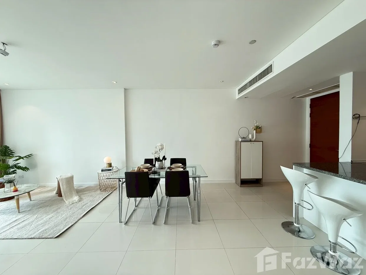 picture 2 Bedroom Condo for sale at Fullerton Sukhumvit  6121154 - 2/26