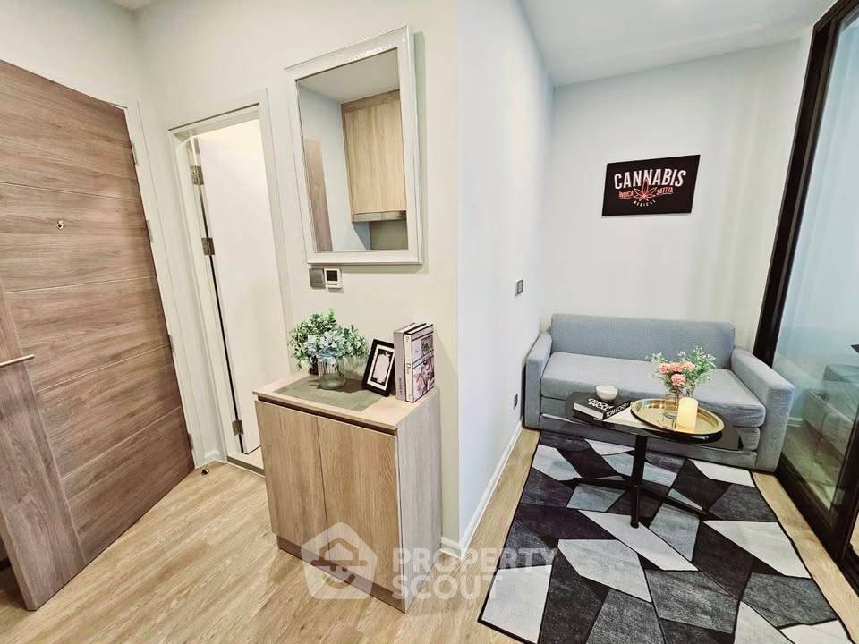 picture Well-Priced 1-BR 24 Sqm At Modiz Sukhumvit 50, BTS On Nut (ID 2150921) - 2/12