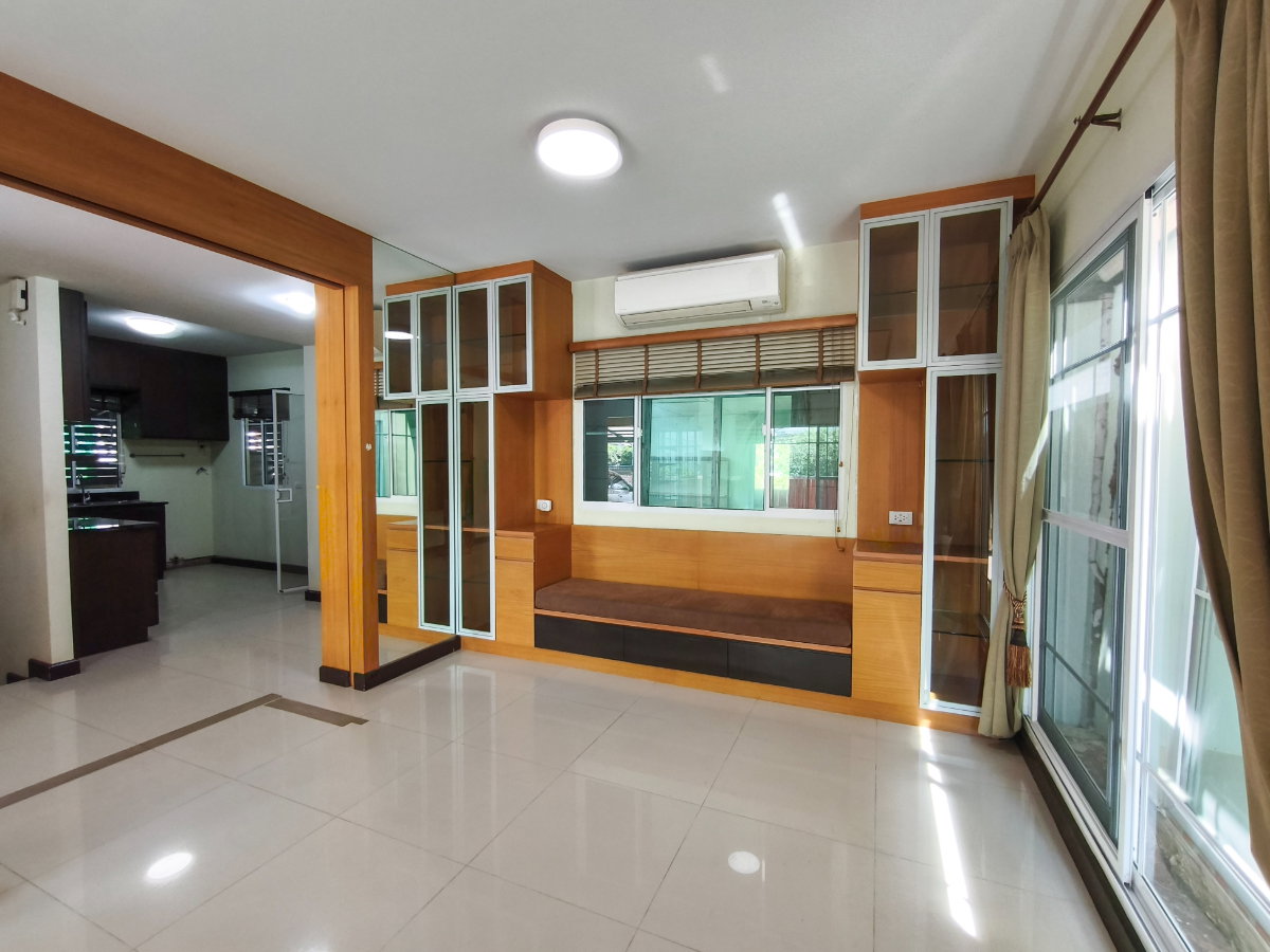 รูป 🏡 บ้านเดี่ยว 2 ชั้น " ภัสสร เพรสทีจ อ่อนนุช" จากราคา 4.99 ล้าน เหลือเพียง 4.69 ล้าน - รูปที่ 3/37