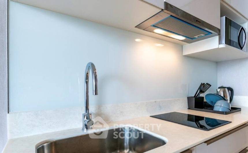 picture 1-BR 35 Sqm Condo At Ashton Silom, 300m To BTS Chong Nonsi (ID 2745334) - 6/7