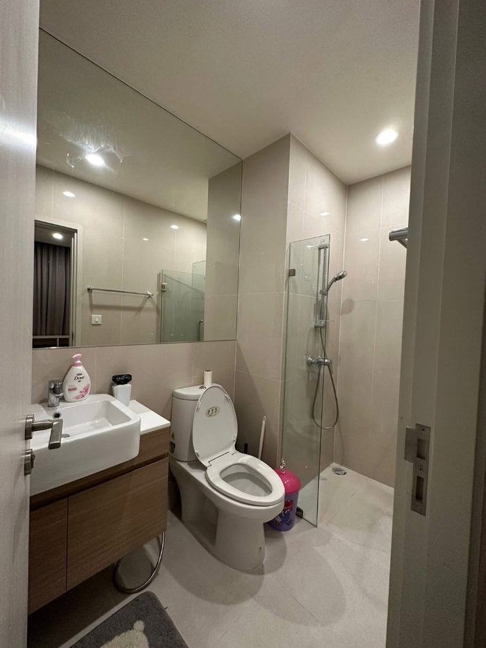 รูป 🏢 ให้เช่าคอนโด Noble Revolve Ratchada ตึก1 🛏️ 1 ห้องนอน 1 ห้องน้ำ ชั้น 28 ติด MRT ศูนย์วัฒนธรรม แต่งครบ พร้อมเข้าอยู่ ชั้นสูง วิวดี🌳 - รูปที่ 9/10