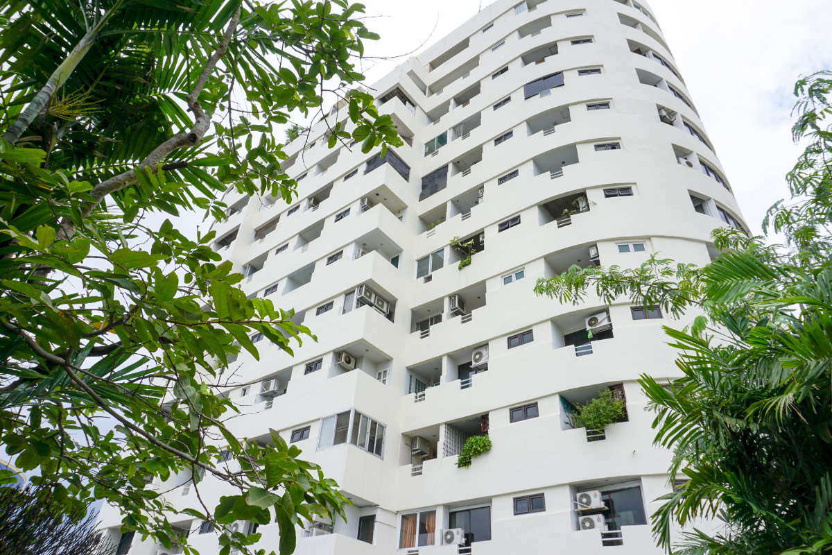 picture For sale 2 connected condos, Modern Town, Khlong Tan, Phra Khanong, Bangkok - 17/21