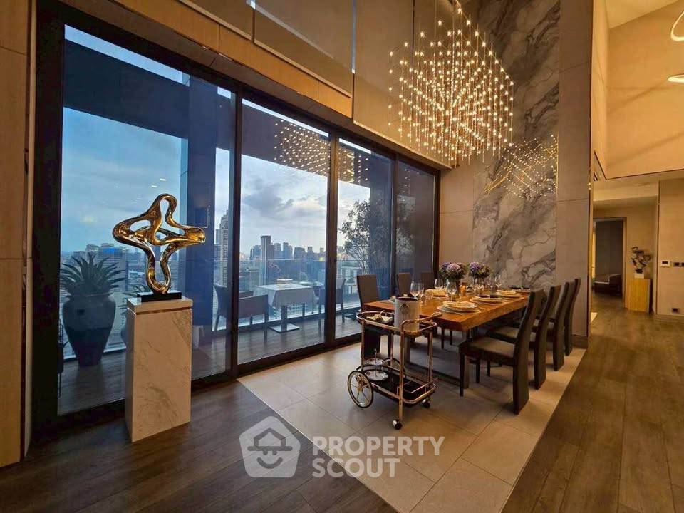 picture 4-BR Condo 300 Sqm The Esse At Singha Complex, 100m to MRT Phetchaburi (ID 3035240) - 5/13