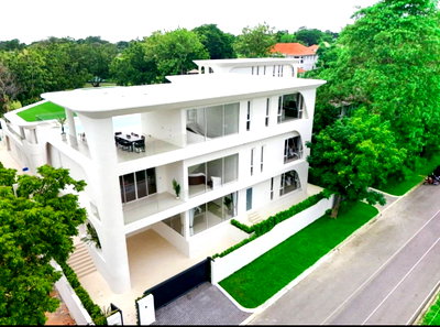 บ้านเดี่ยว ชลบุรี : For Sale - ขายBig V – Type C Luxury Pool Villa พูลวิลล่าสุดหรู 3 ชั้น ดีไซน์ Modern Luxury พร้อมวิว Big Buddha | Rare High-End Residence