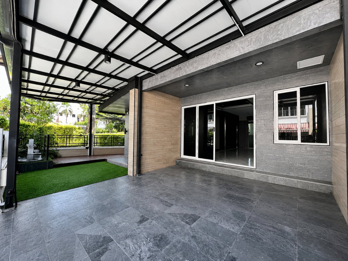 รูป ให้เช่า Baan Klang Muang S-Sense Rama 9 – Ladprao ทาวน์โฮมหลังมุม รีโนเวทใหม่ Built-in ทั้งหลัง พร้อมเข้าอยู่ ใกล้โรงเรียนนานาชาติฝรั่งเศส กรุงเทพ - รูปที่ 3/36