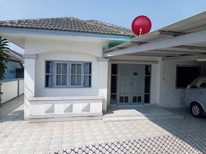บ้านให้เช่า ไร่กล้วย-โลตัส ศรีราชา 
