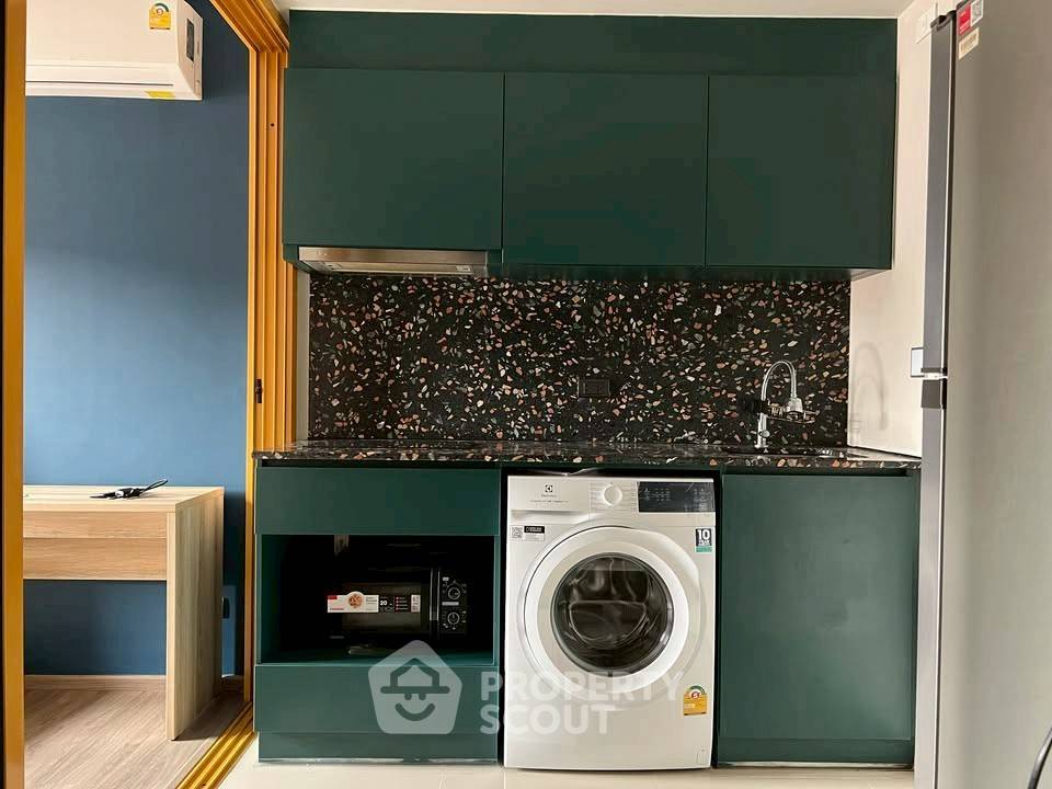 picture 1-BR 32 Sqm Condo At The Base Sukhumvit 50, 5th Floor Near BTS On Nut (ID 2366466) - 10/10