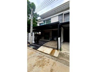 ทาวน์โฮม นนทบุรี : Call : 087-208-0237 โครงการ พฤกษาวิลล์ 65/1 ศรีสมาน ขายทาวน์โฮม 26.3 ตารางวา 3 ห้องนอน 2 ห้องน้ำ ต่อเติมแล้ว ลงเข็มไมโครไพล์รอบบ้าน