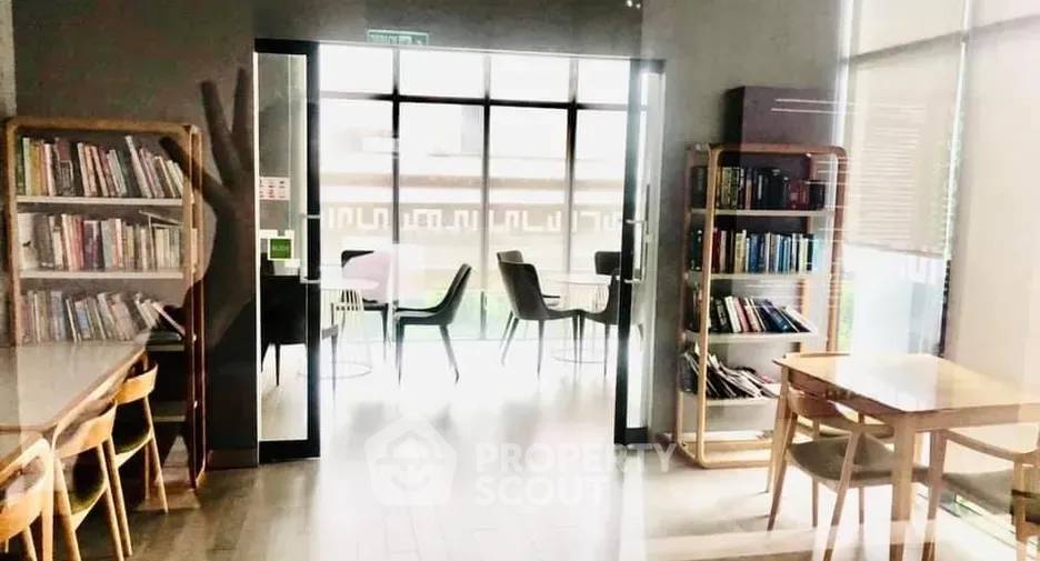 รูป คอนโด 1 ห้องนอน ขนาด 30 ตร.ม. ใน Ideo Mobi Sathorn ใกล้ BTS กรุงธนบุรี 80 ม. (ID 3051272) - รูปที่ 5/5