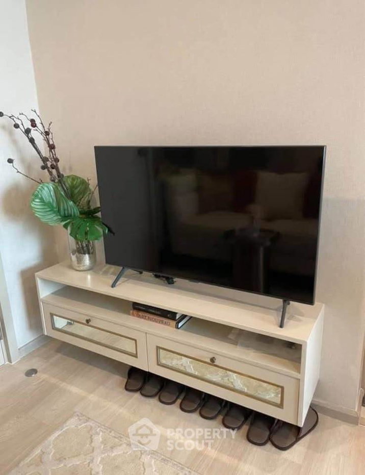 picture 1-BR Condo Life One Wireless | High-Floor 23rd | BTS Phloen Chit (ID 3049127) - 4/8