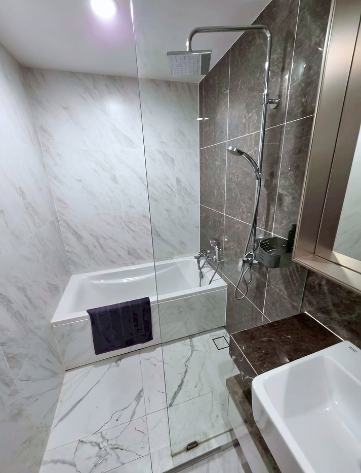 picture 🎈 #MT2607_005🎈💥Urgent💥 Guaranteed availability! Click quickly before it's gone‼️ For Rent 30k.🔥 Finn Asoke Condo - 5/5