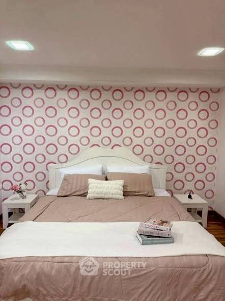 รูป คอนโดให้เช่า 4 ห้องนอน ขนาด 320 ตร.ม. Hillside Condo 4 ใกล้ช้างเผือก (ID 3050741) - รูปที่ 2/10