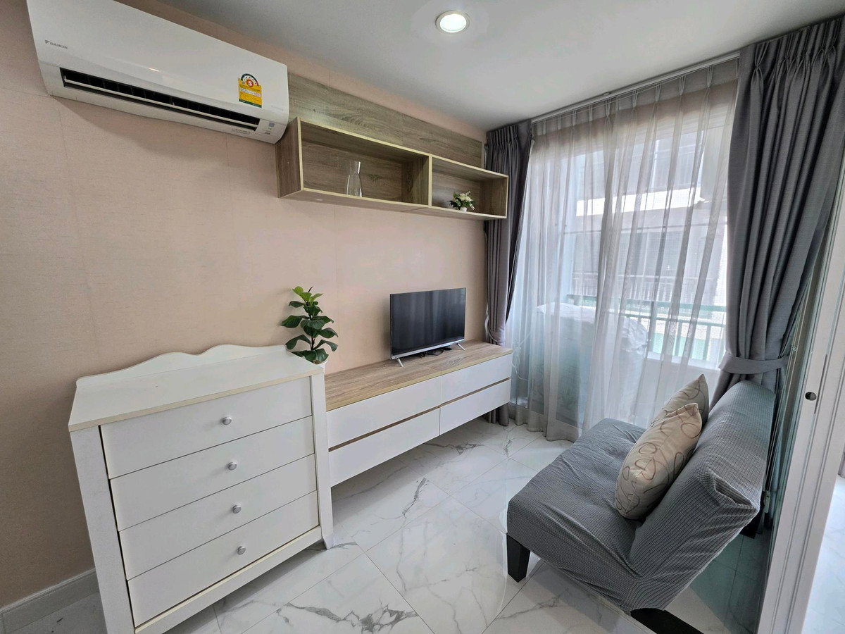 รูป 🔥 D5 Condominium ห้องกว้าง 31 ตร.ม. เพียง 9,000 บาท ✨ 1 ห้องนอน ชั้น 2 เฟอร์นิเจอร์ครบ พร้อมเข้าอยู่ ราคาคุ้มมาก 🏙️ - รูปที่ 3/13