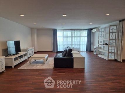 รูปภาพ คอนโด 3 ห้องนอน กว้างขวาง 200 ตารางเมตร DS Tower 1 ใกล้ BTS พร้อมพงษ์ (ID 1864777)