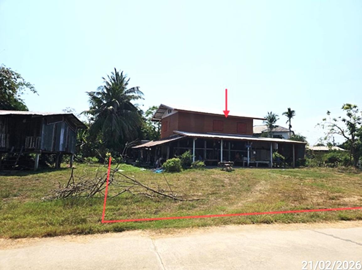 picture HOME 200 Sq.w. Bang Rakam Phitsanulok for 1.4M - 8/14