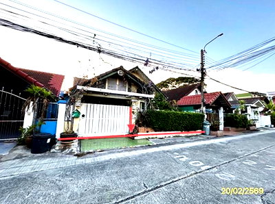 Houses for sale Bangkok : HOME 42.5 Sq.w. Bang Kapi Bangkok for 4.3M
