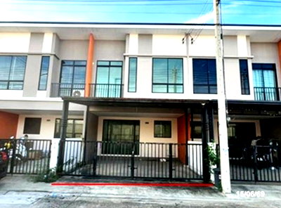 Townhouses for sale Pathumthani : TOWN HOUSE 21.4 Sq.w. Khlong Luang Pathumthani for 1.9M