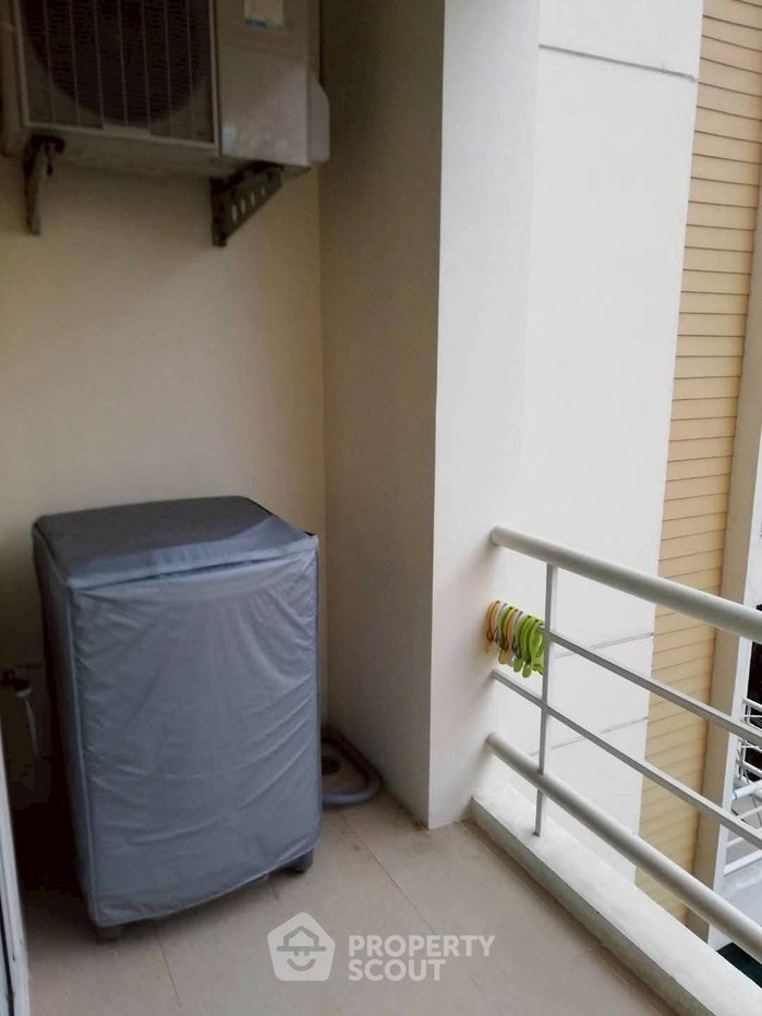 picture Well-Priced 2-BR Condo, The Amethyst Sukhumvit 39, Near BTS Phrom Phong (ID 3047525) - 9/12