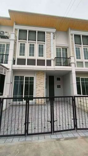 4-bed townhouse for sale, 113 sqm, 19.2 sq wah, Golden Town 2 Ladprao - Kaset Nawamin