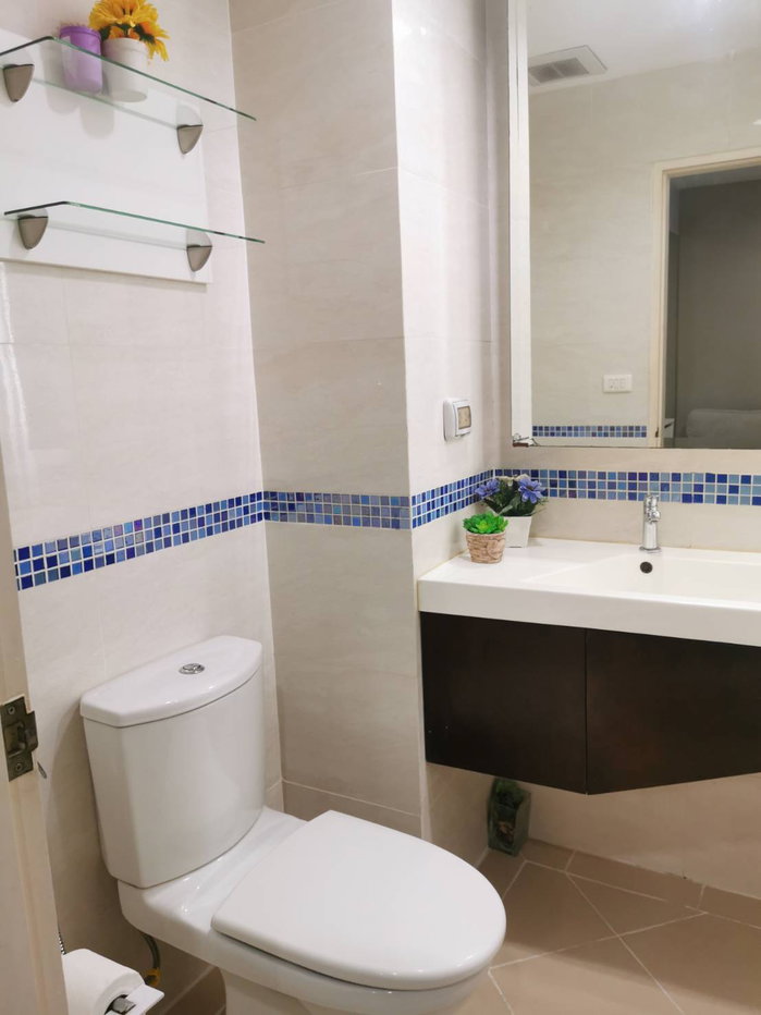 picture Urgent for rent: Life at Sukhumvit 65 - 2/7