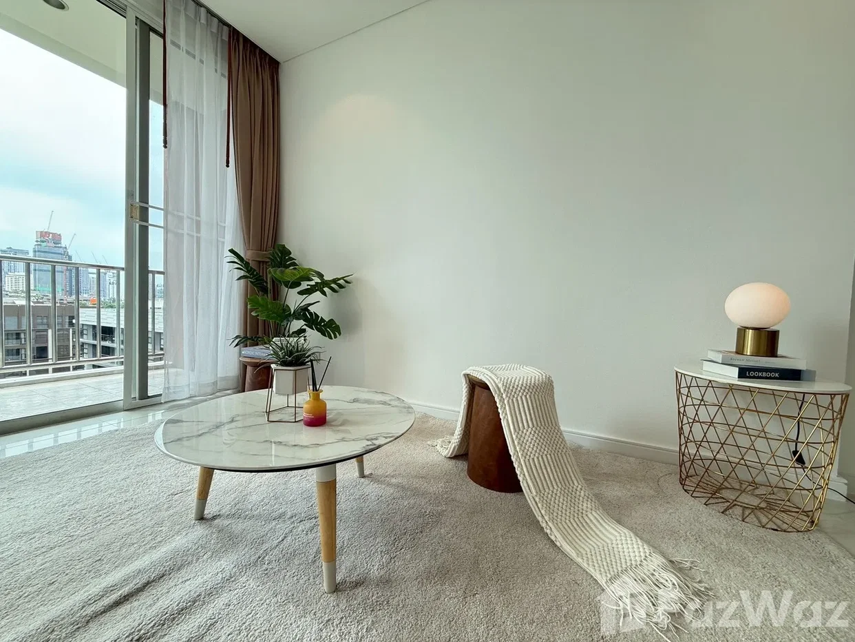 picture 2 Bedroom Condo for sale at Fullerton Sukhumvit  6121154 - 10/26
