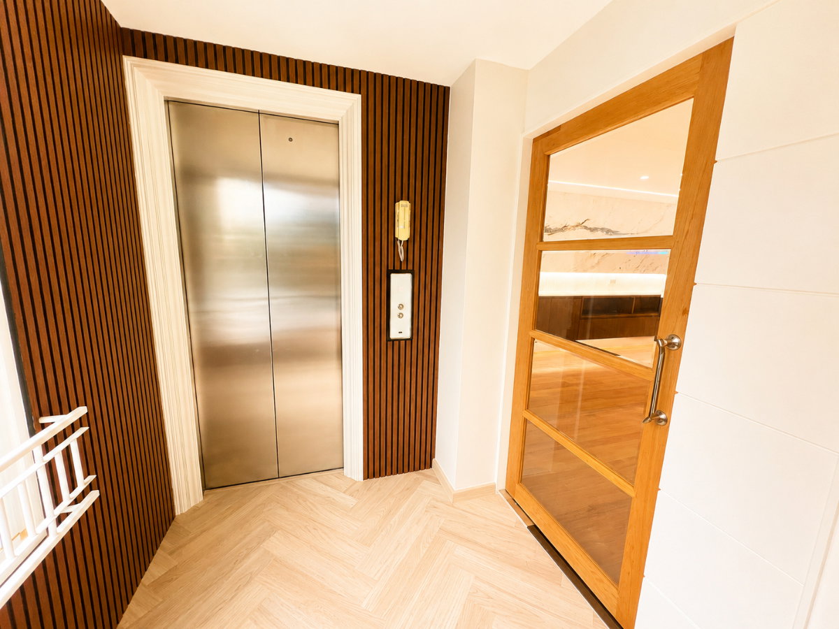 picture 🏡 Luxury British Townhouses for Rent 4 Beds 6 Baths in Baan Klang Krung Thonglor - 7/19