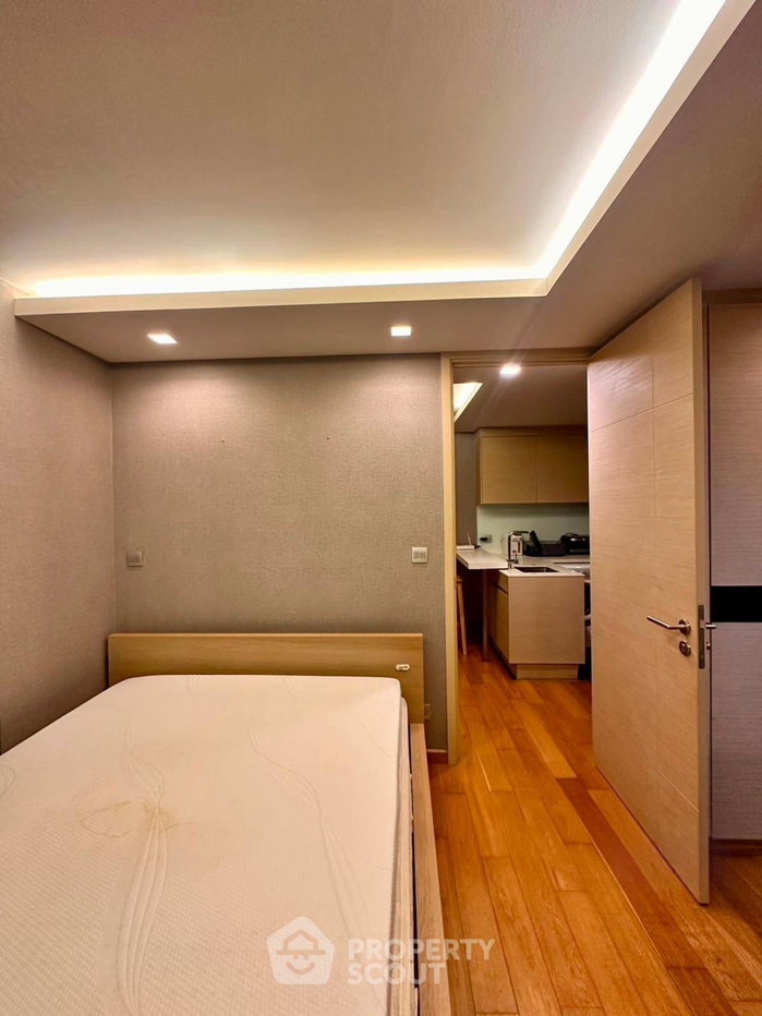 รูป ราคาดี 1 ห้องนอน ขนาด 37 ตร.ม. คอนโดขาย Via Botani ใกล้ BTS พร้อมพงษ์ (ID 2738595) - รูปที่ 2/7