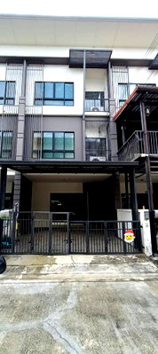 เช่าทาวน์โฮม ปทุมธานี : 🏡 ให้เช่า ทาวน์โฮม 3 ชั้น Casa City วงแหวน–ลำลูกกา คลอง 5 3 ห้องนอน 4 ห้องน้ำบ้านพร้อมเข้าอยู่ ทำเลดี ติดถนนลำลูกกา ✅