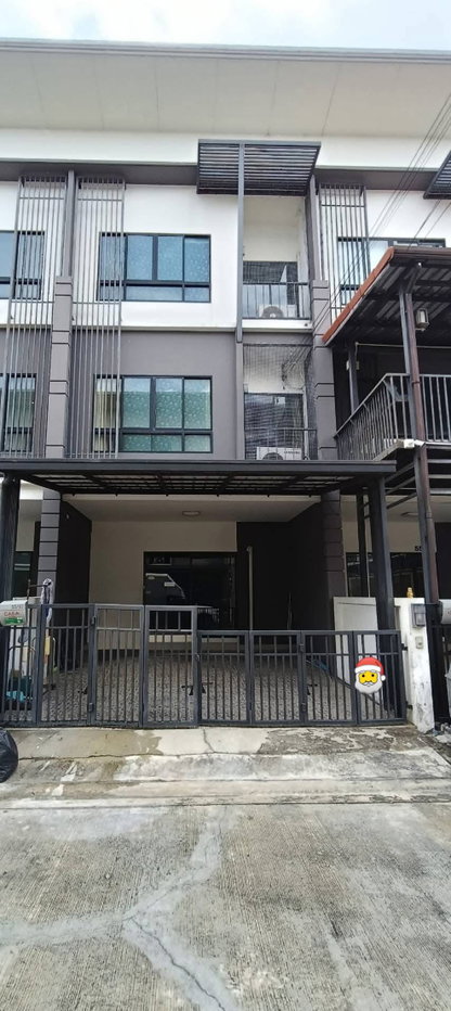 รูป 🏡 ให้เช่า ทาวน์โฮม 3 ชั้น Casa City วงแหวน–ลำลูกกา คลอง 5 3 ห้องนอน 4 ห้องน้ำบ้านพร้อมเข้าอยู่ ทำเลดี ติดถนนลำลูกกา ✅ - รูปที่ 1/10
