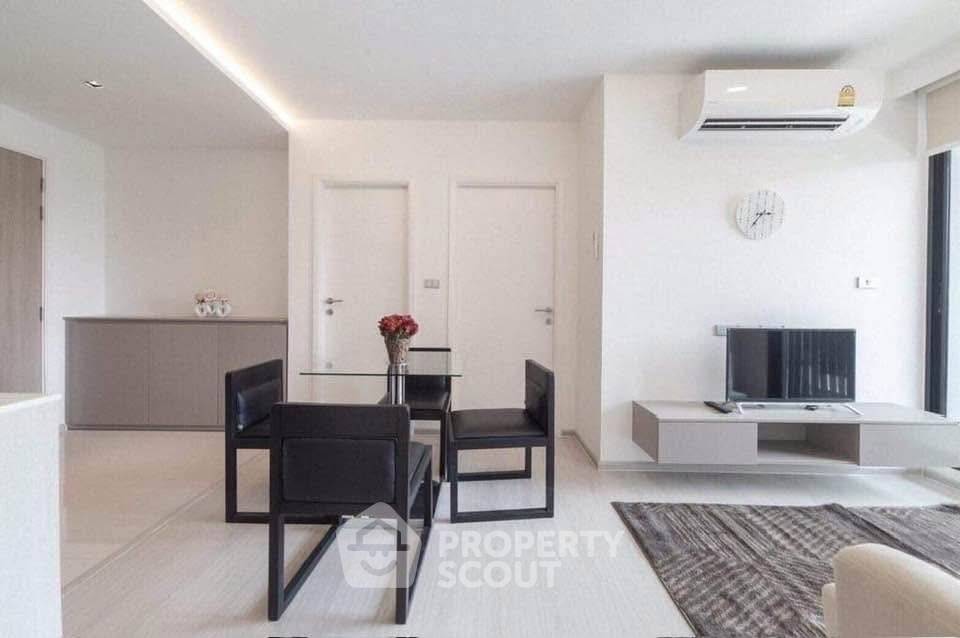 picture Well-Priced 2-BR Condo At Vtara 36, 60 Sqm Near BTS Thong Lor (ID 2322304) - 2/12
