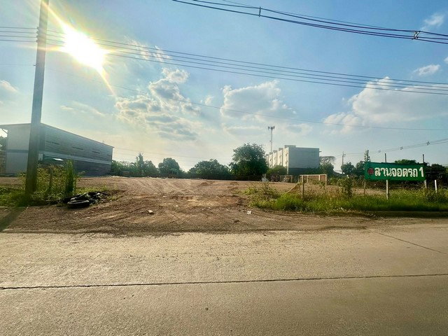 picture FOR RENT LAND PROPERTY 75000 BAHT per MONTH - 4/8