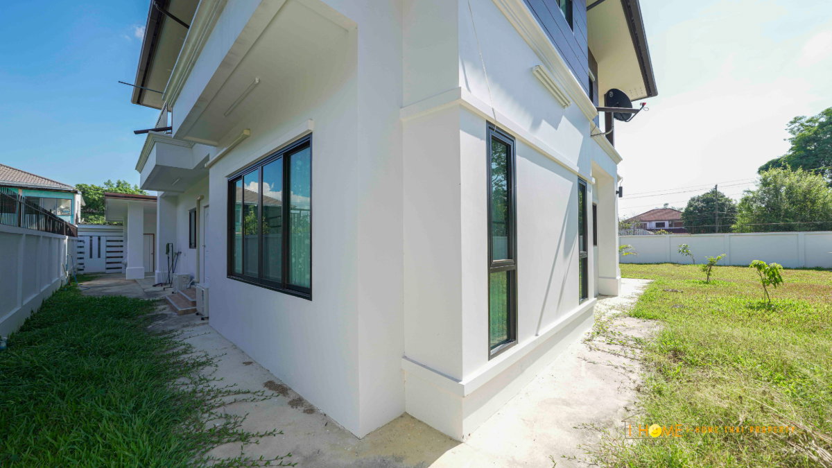 picture  Spacious 2-Storey Detached House for Rent - 8/43