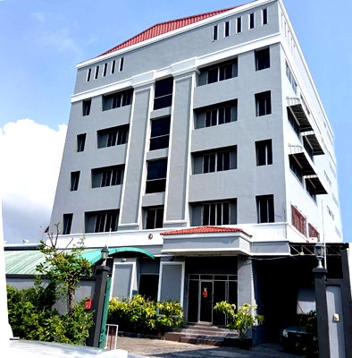 Office for sale Bangkok : CS625 6-story office building for sale with land 200 sq m, Lat Phrao 80 area 🎁